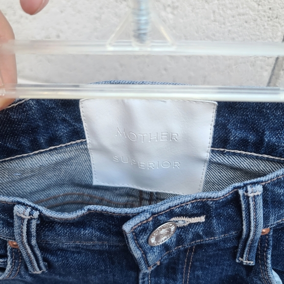 MOTHER Superior | The Dazzler Ankle Fray Jeans in Painfully Obvious Size 24 - Picture 3 of 12